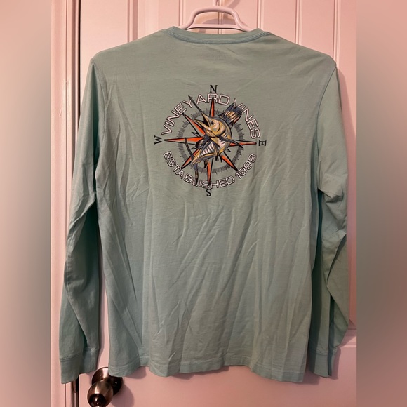 Vineyard Vines Long Sleeve - Picture 2 of 2